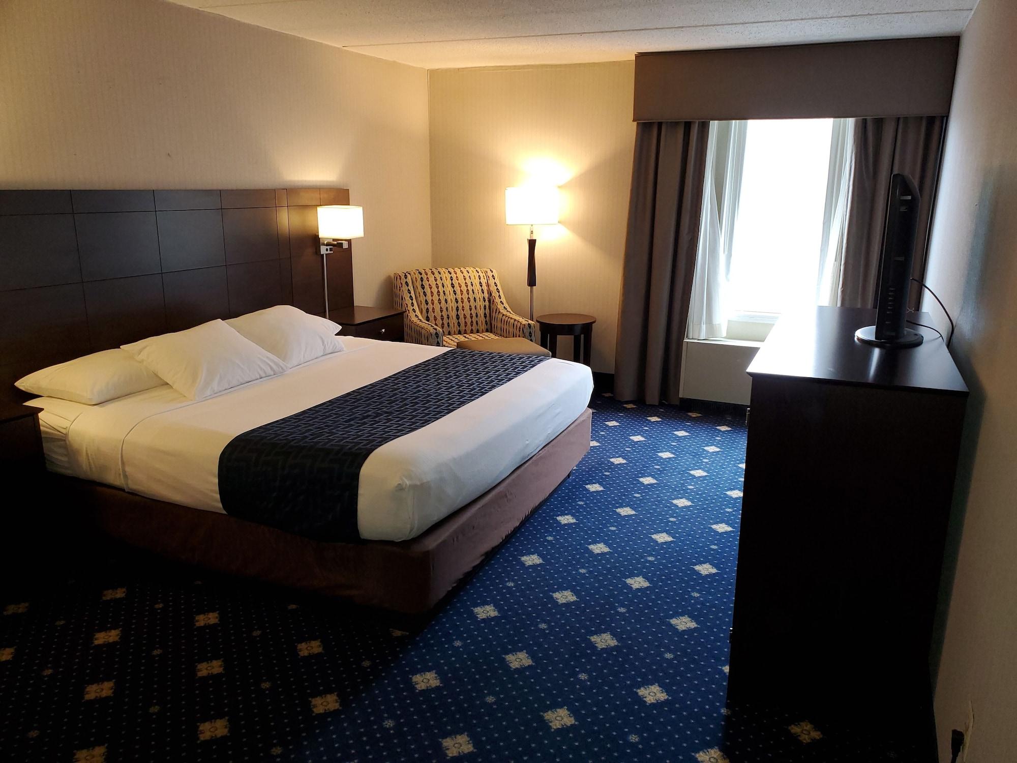 Baymont By Wyndham Groton/Mystic Hotel Екстериор снимка