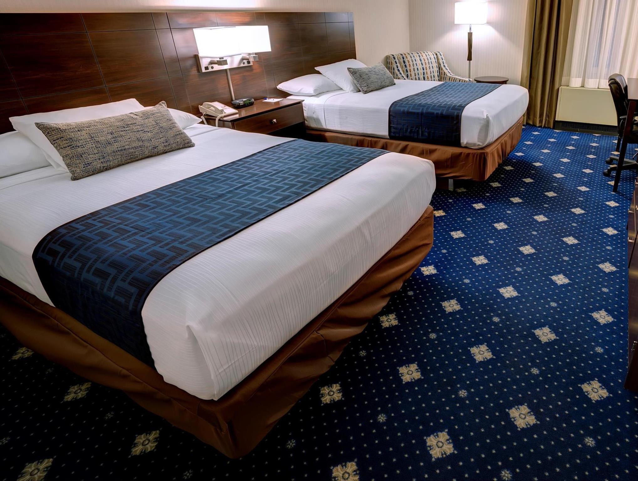 Baymont By Wyndham Groton/Mystic Hotel Екстериор снимка