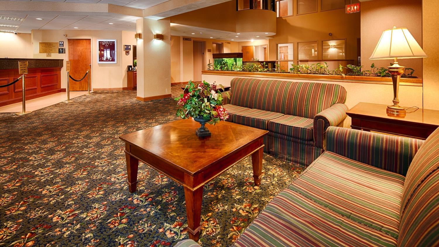 Baymont By Wyndham Groton/Mystic Hotel Екстериор снимка