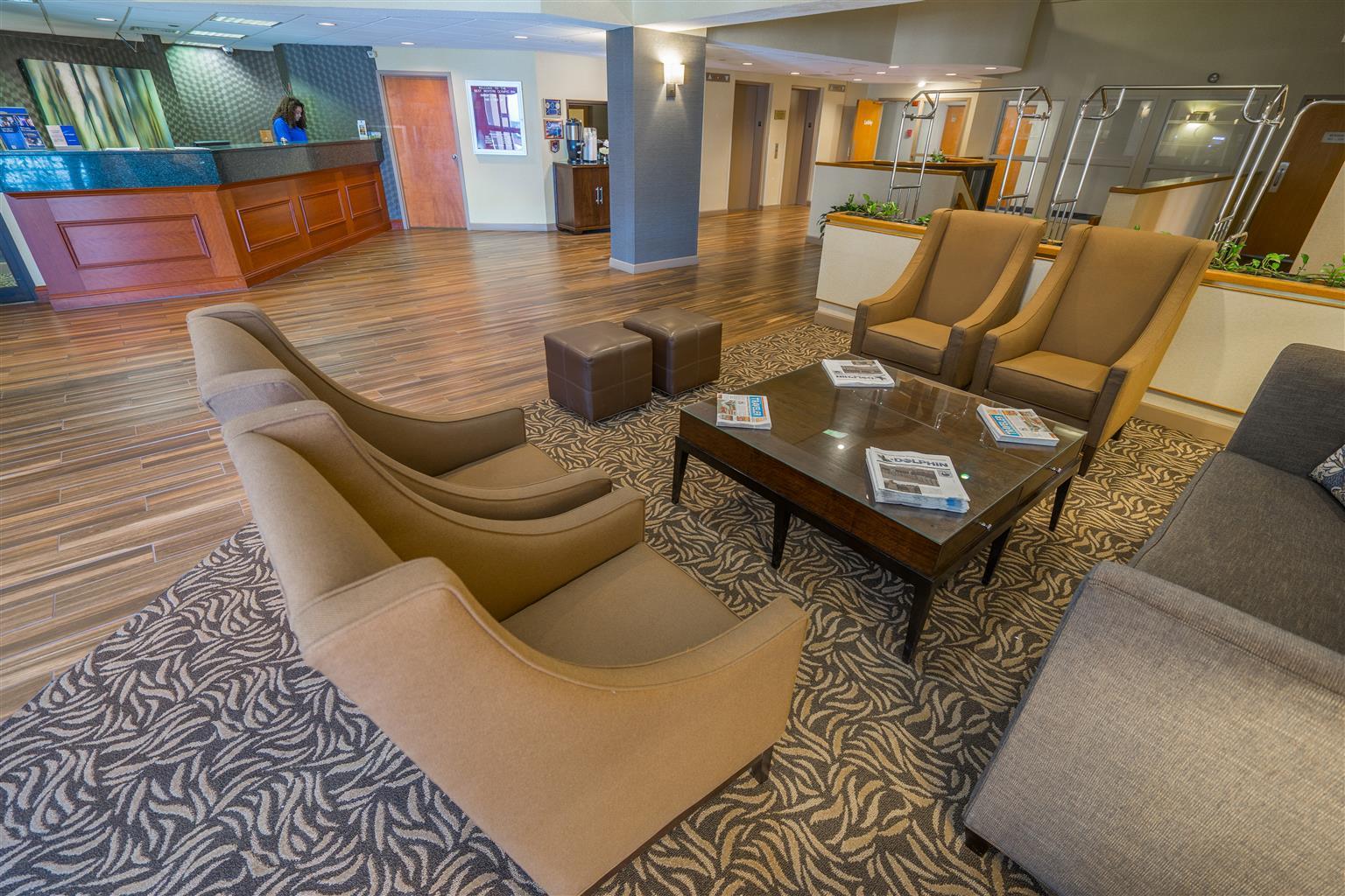 Baymont By Wyndham Groton/Mystic Hotel Екстериор снимка